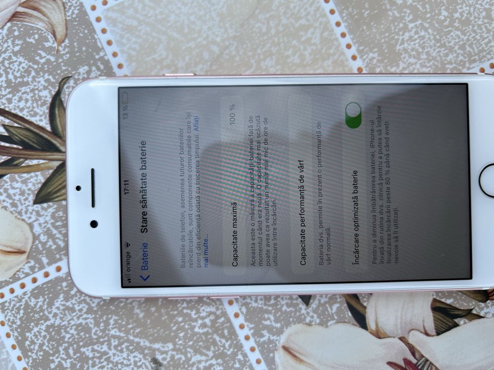 Vand iphone 7 perfect functinoal fara nici o urma de uzura