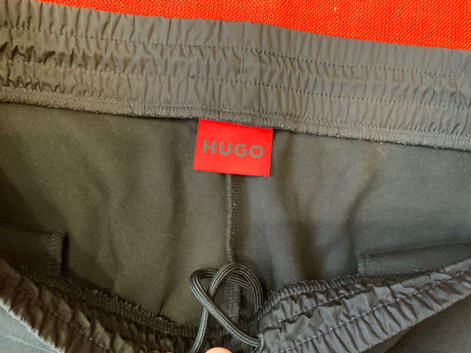 Hugo Boss-оригинална долница 47 м