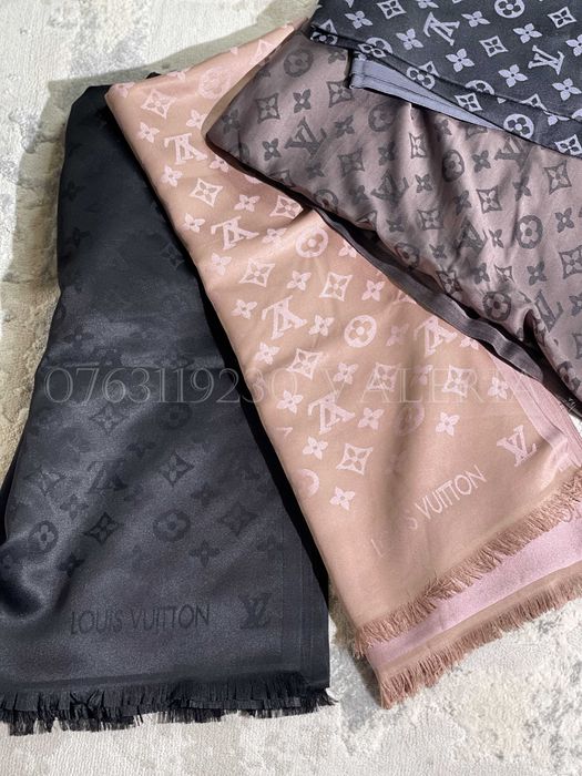 Esarfa/Sal Louis Vuitton  2 fetze