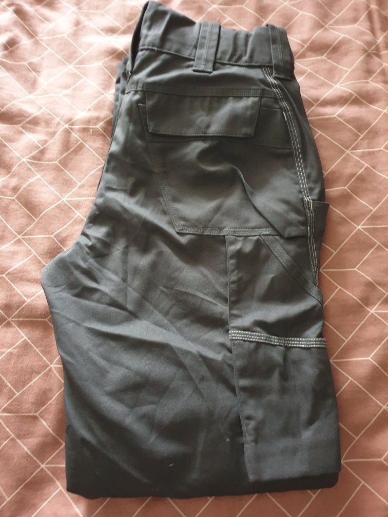 Vand pantaloni munca ELGEBERT STRAUSS marimea 48
