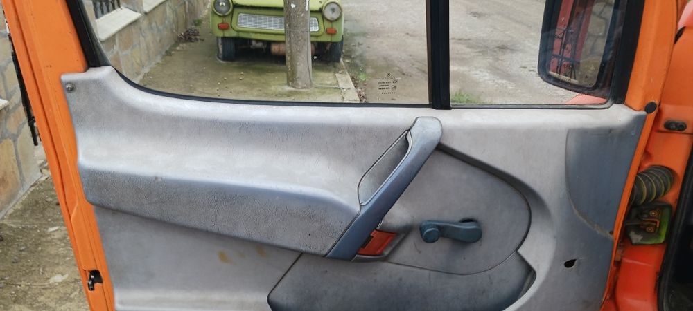 Бус самосвал в добро състояние