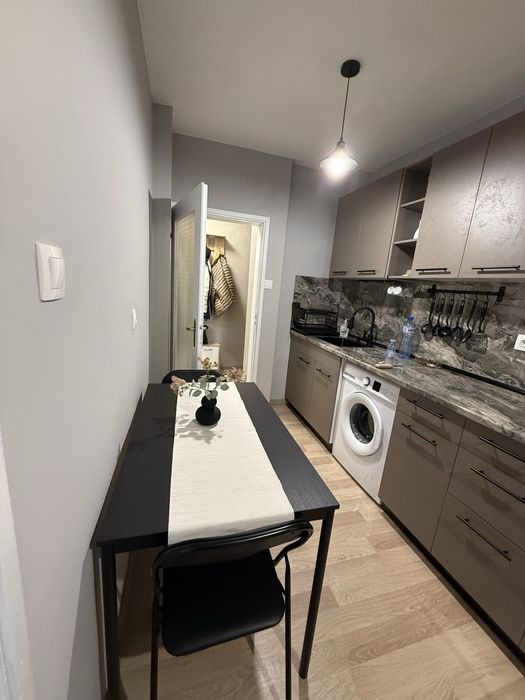 Дава се под наем Едностаен апартамент в София, Банишора - 42 кв.м за 561 € - Снимка #11