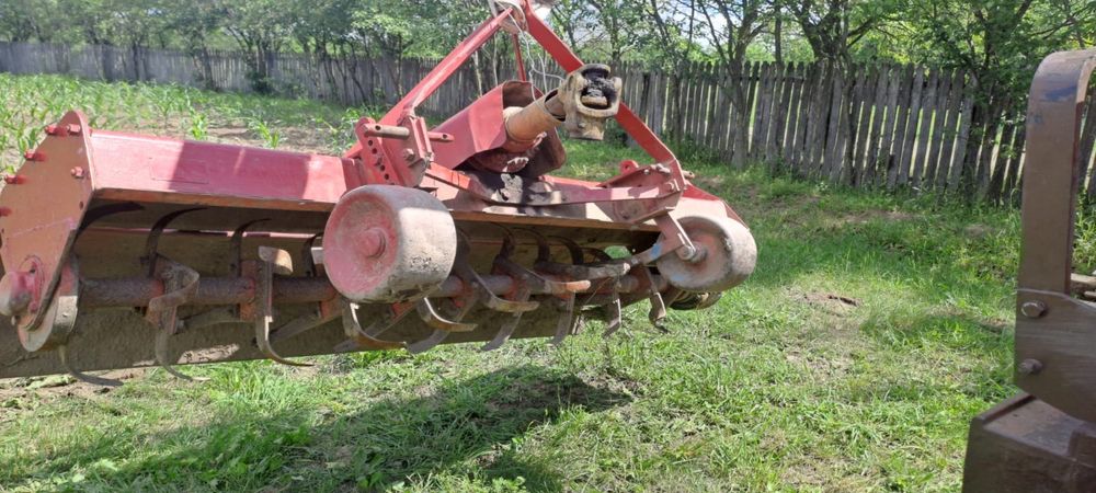 vând freză agricola