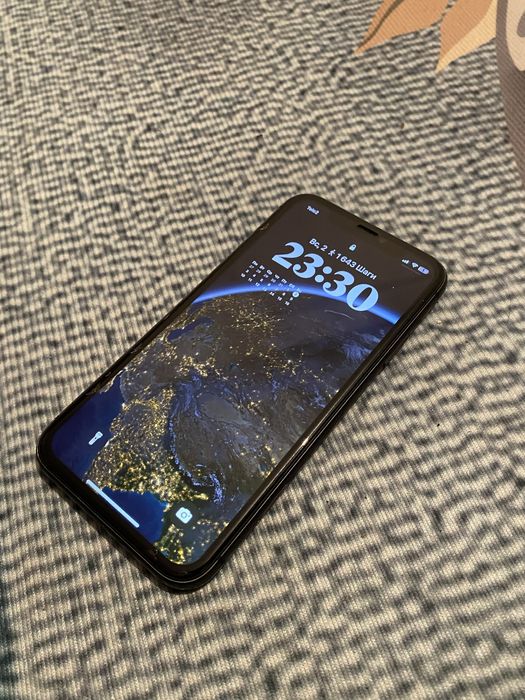 iphone 11 в отличном состояний