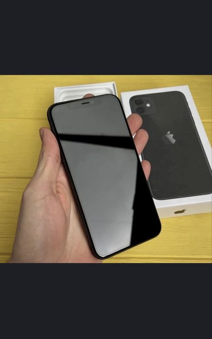 Продам айфон 11