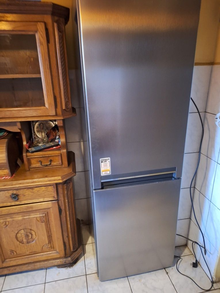 Vand combina frigorifica Bauknecht