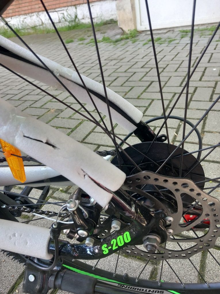Bicicleta noua roti pe 26 import olanda suspensie fata disc fata spate