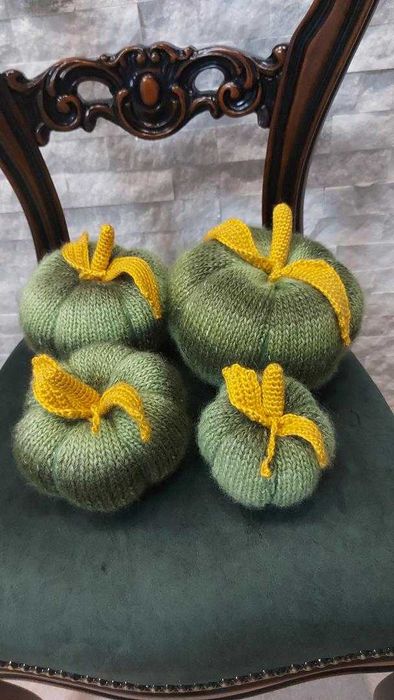 Dovleci tricotati cu drag !