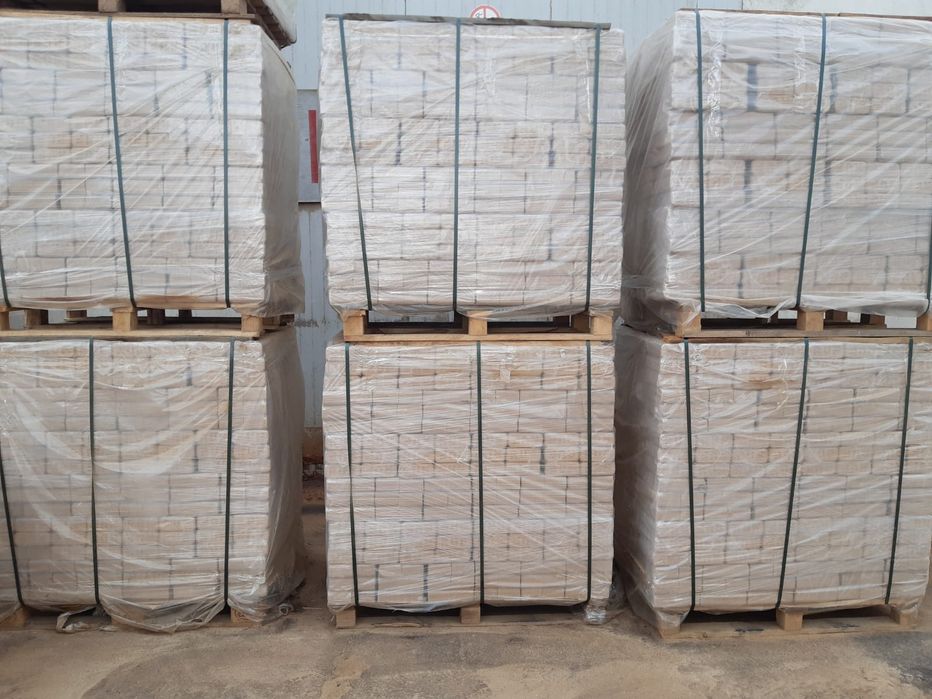 De vanzare Brichete rumegus RUF din stejar calitate garantata