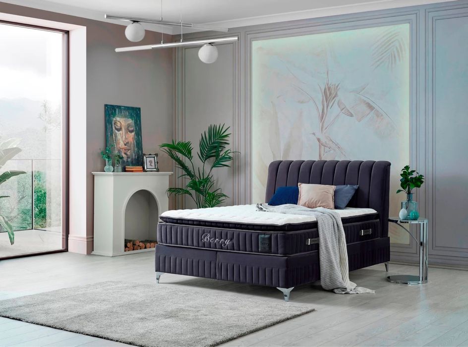 Тапицирано легло Berry
