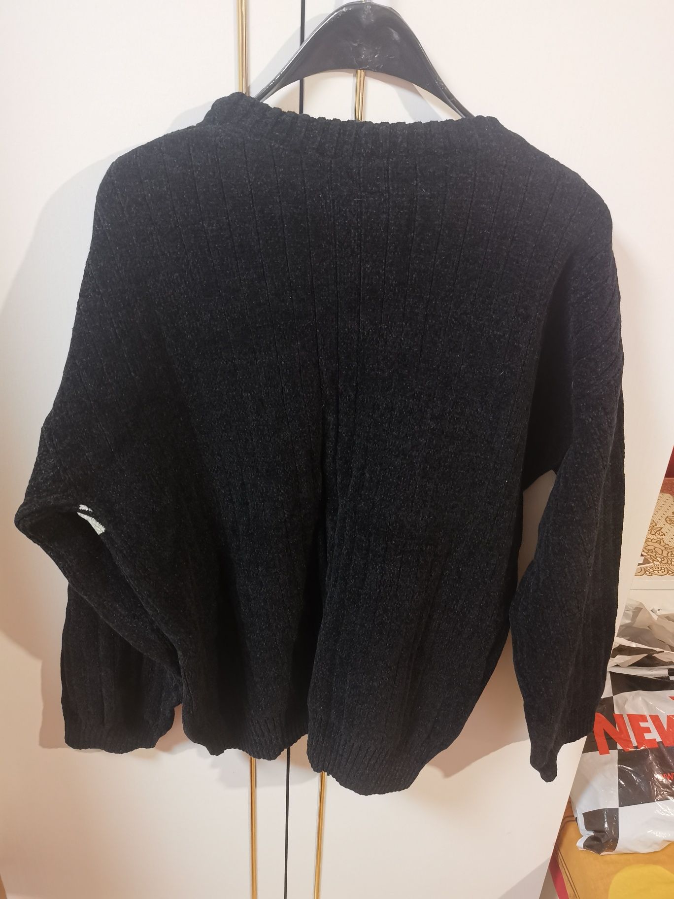 Мъжки пуловер универсален размер
