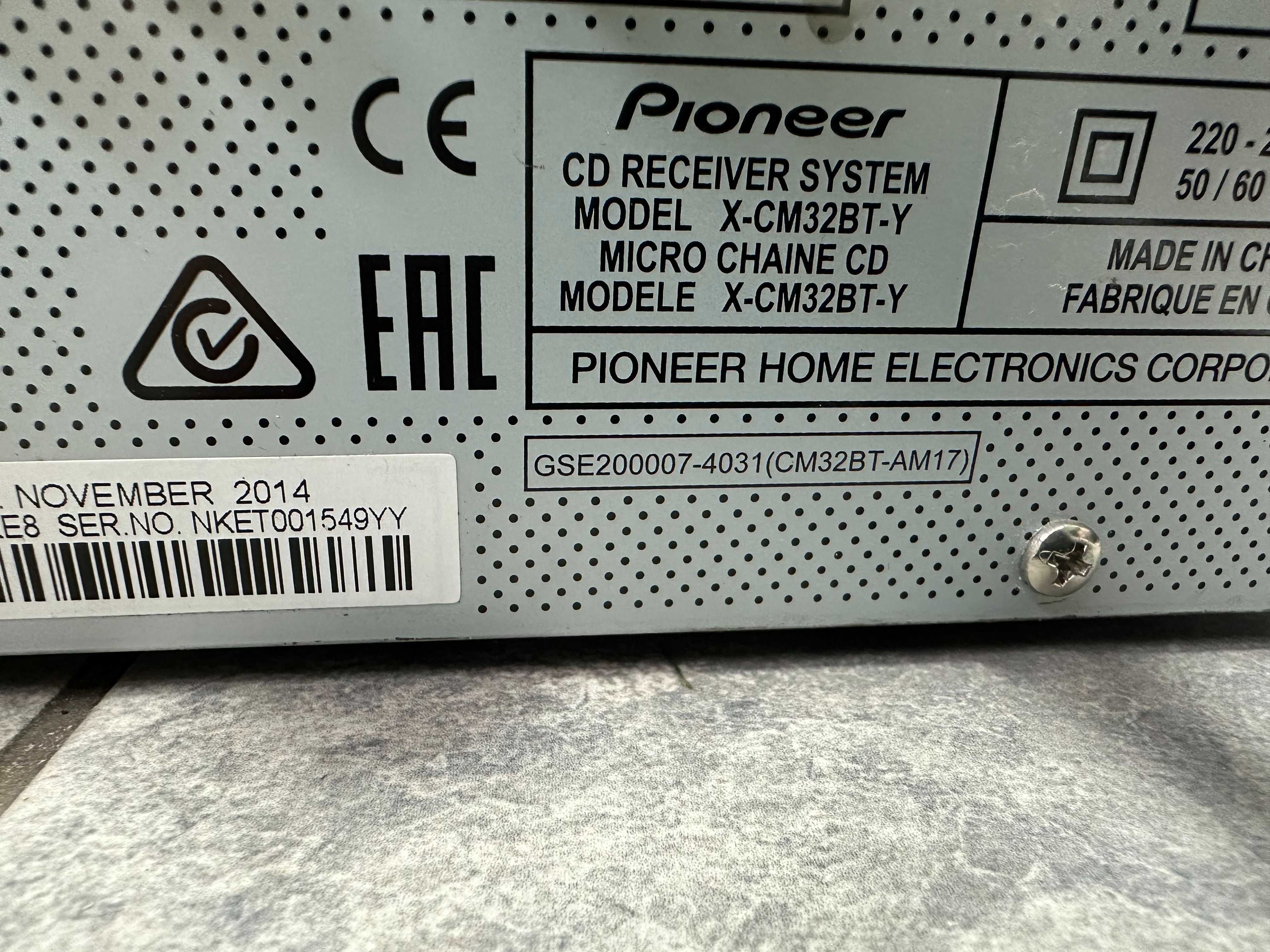 Аудио микросистема  Pioneer X-CM32BT CD Player,FM,USB,AUX,Bluetooth