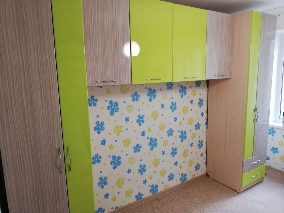 Продаётся спальный гарнитур