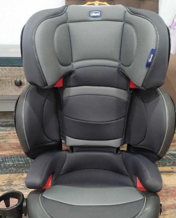 Scaun auto Chicco ajustabil latime/inaltime 3-12ani(15-30kg) - ca nou