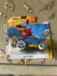 Кола от hot wheels car-de-asada