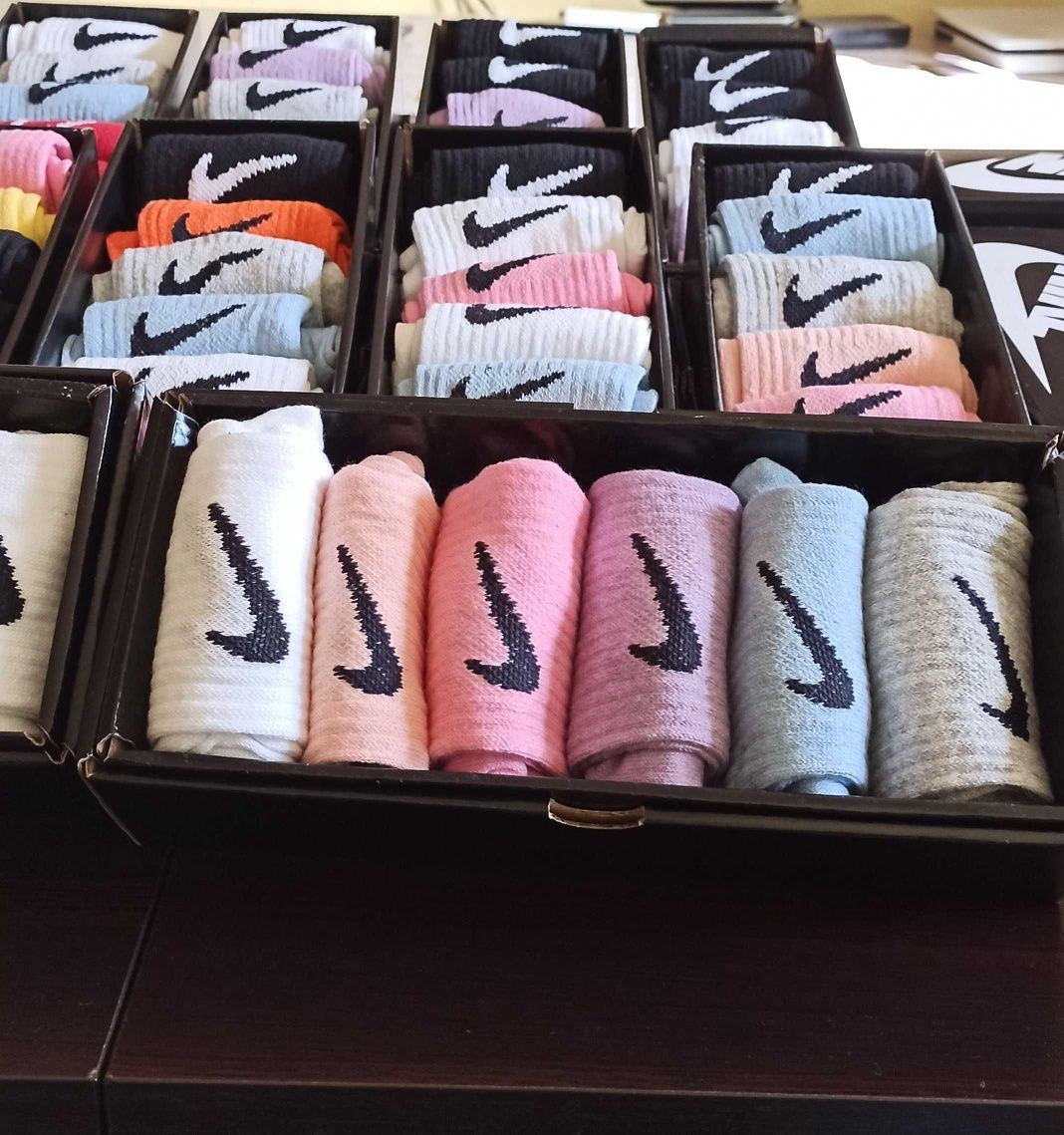 Чорапи Nike, Nike Air max / Adidas 25лв