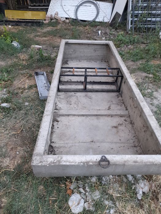 Barca din aluminiu