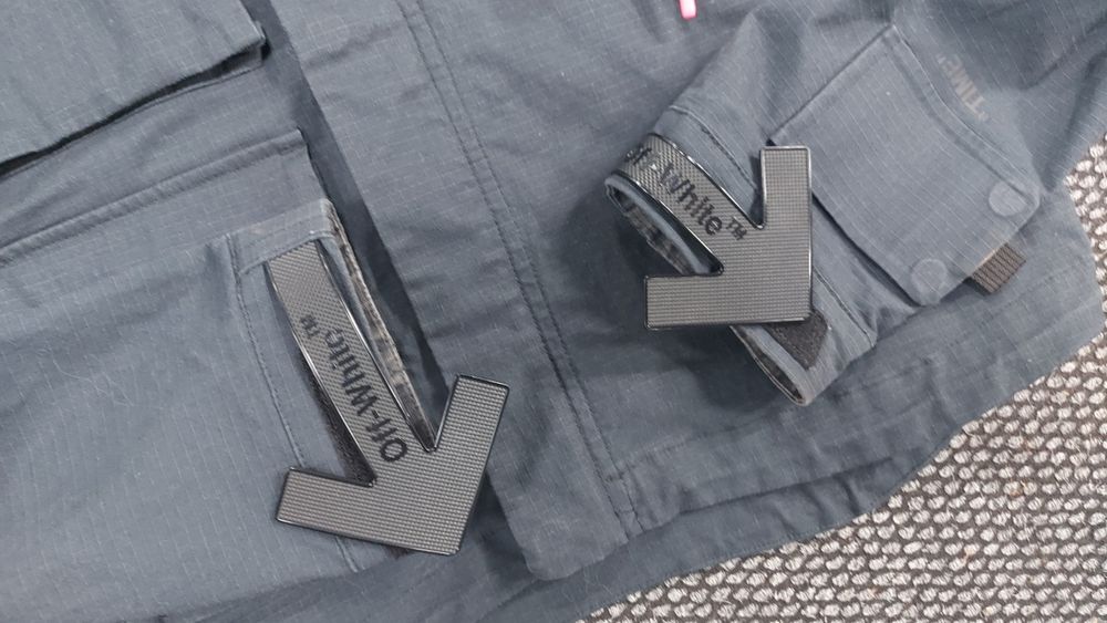 Nike X off white горнище дамско S размер