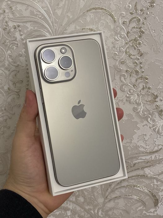 15 pro max 256GB sim