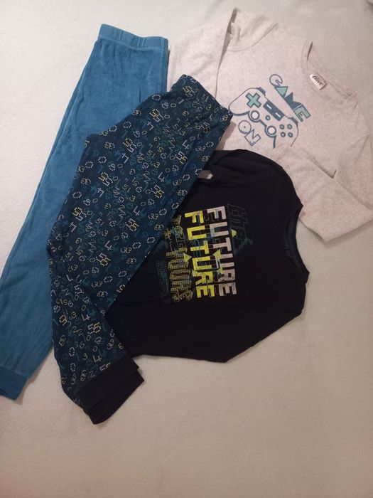 Сет от 2бр. пижами / 6-8 години