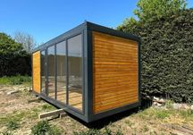 Vand containere trimit în toată țara fără avans