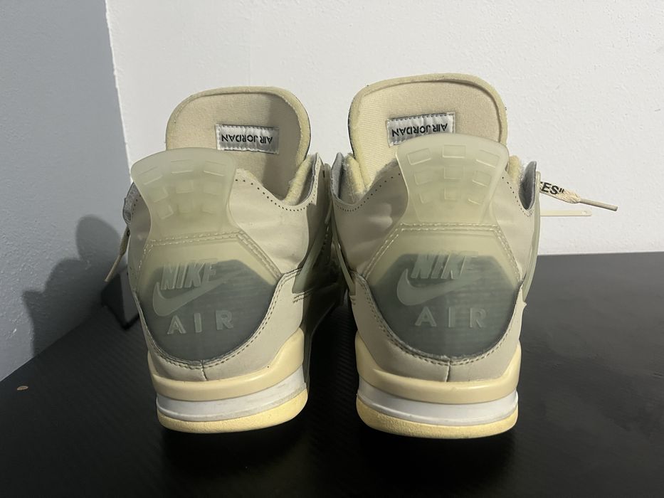 Air Jordan 4 Off-White