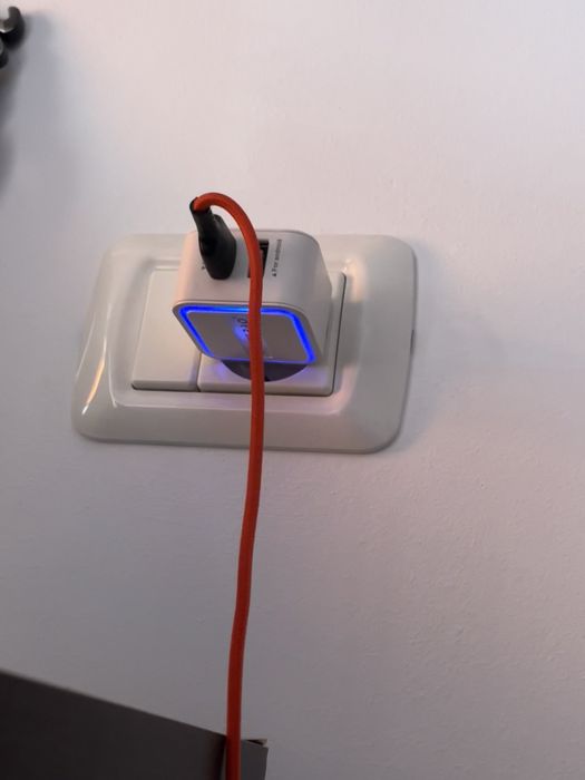 Încarcator telefoane Ios / Android