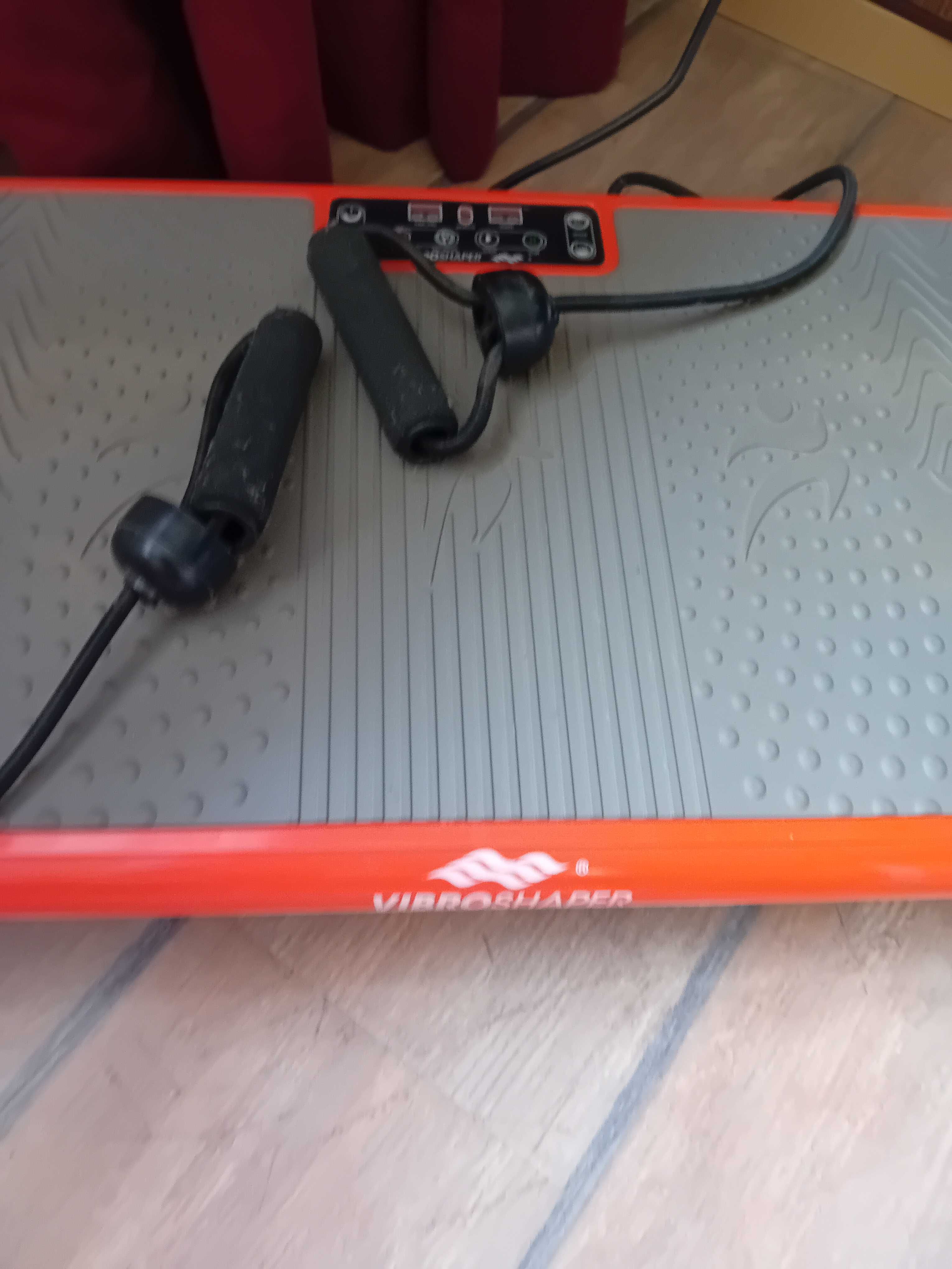 Aparat fitness VIBRO shaper