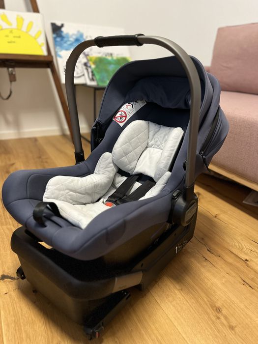 Scoica nuna pipa cu isofix