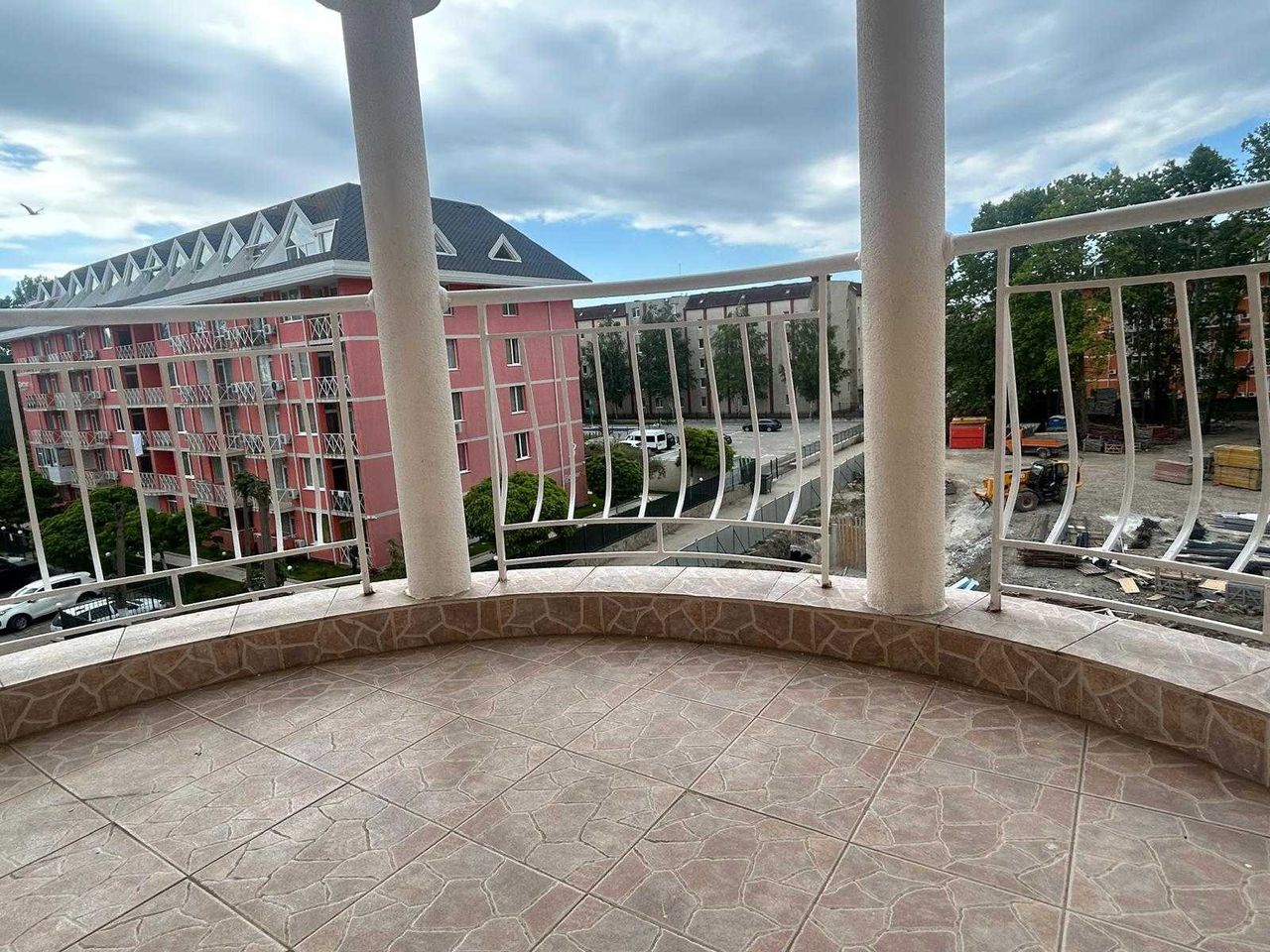 Продава се Едностаен апартамент в к.к. Слънчев бряг - 48 кв.м за 942 €/кв.м - Снимка #10
