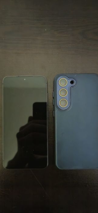 Samsung S23 256GB неразличим от нов