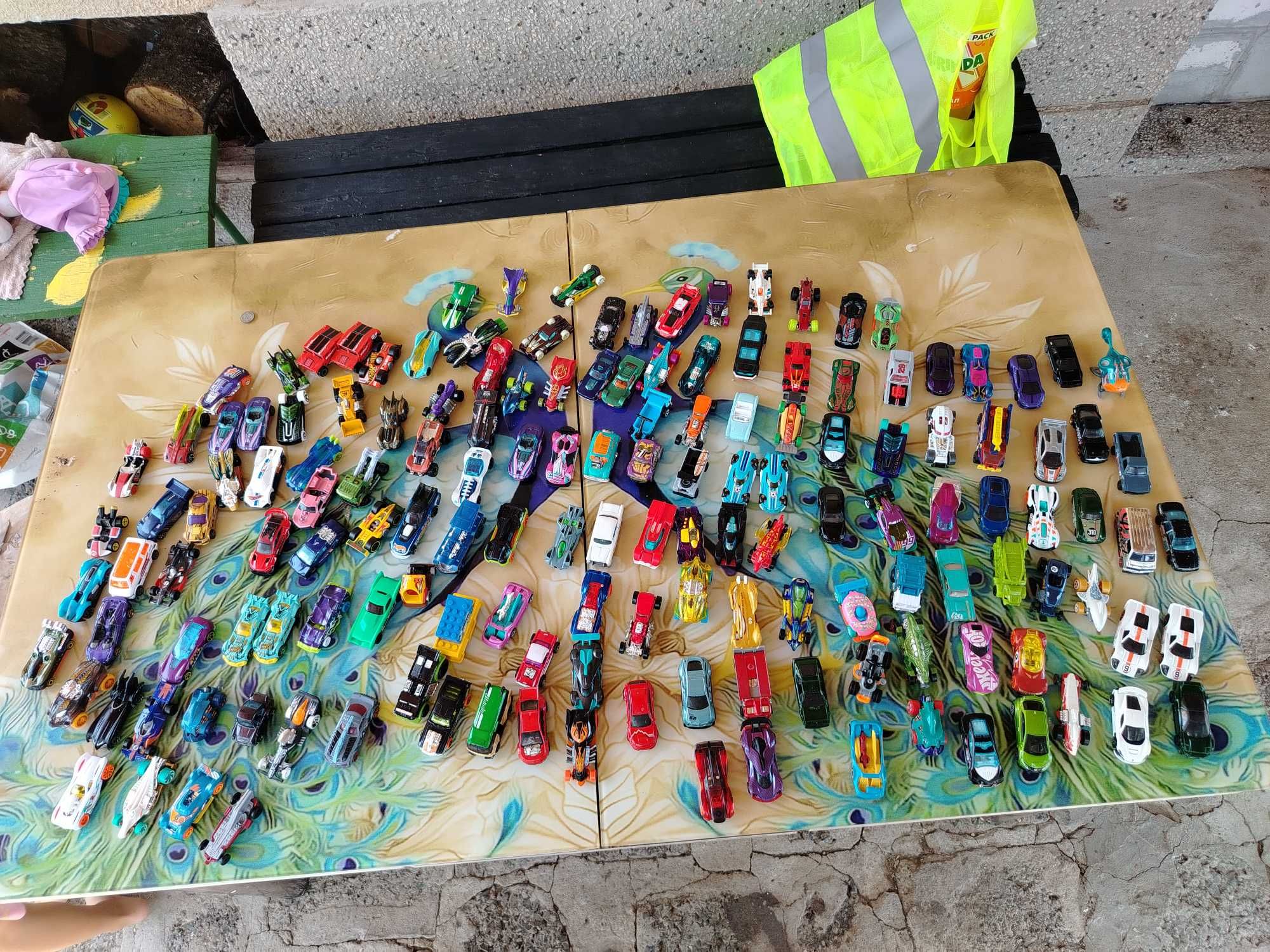 колички Hot Wheels