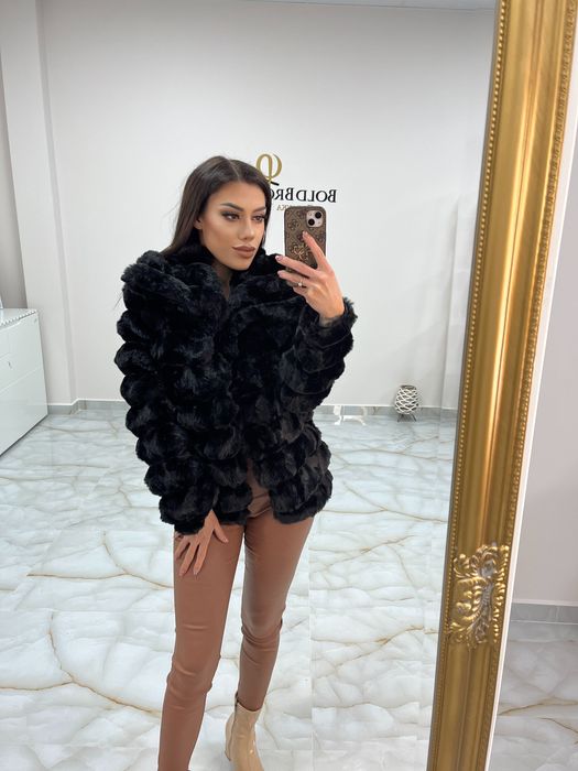 Дамско  палто от висококачествен еко косъм в бяло