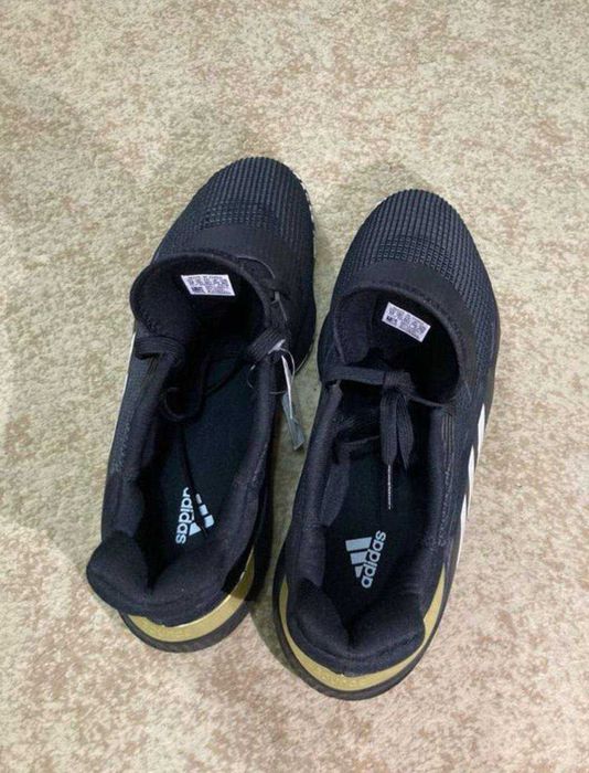 Баскетбольные кроссовки