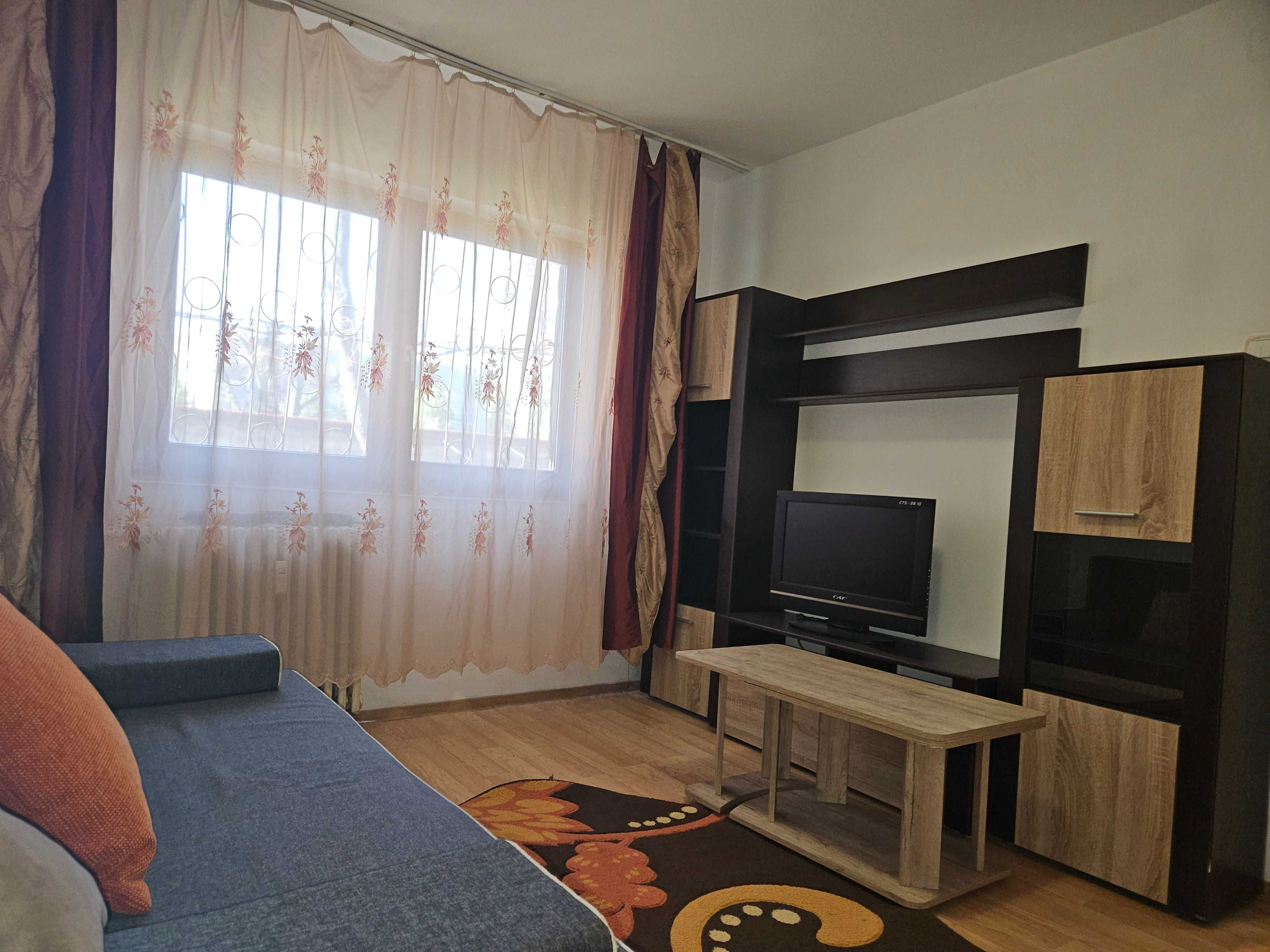 Garsoniera confort 1 de inchiriat, zona Centrala - Intim Arad