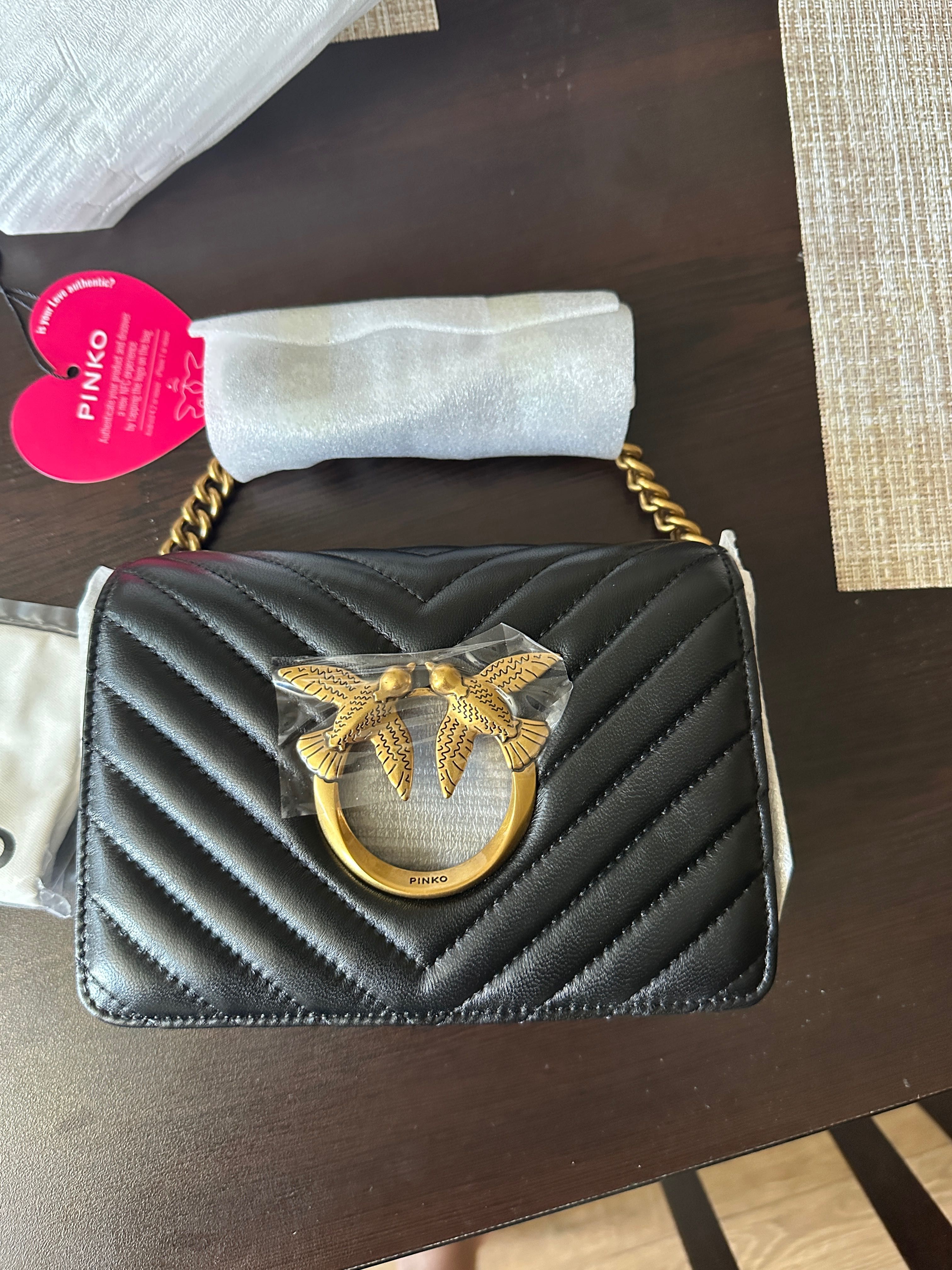 Чисто нова дамска чанта Pinko