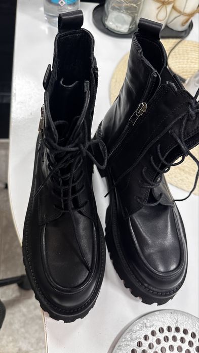 Високи боти естествена кожа