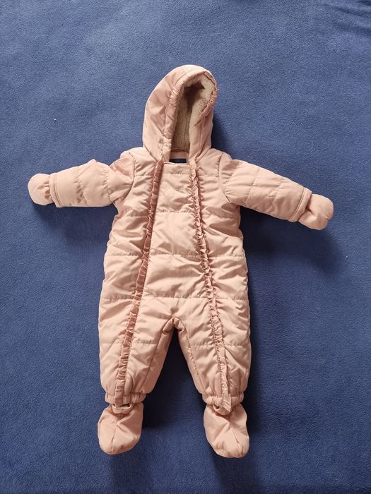 Продам осенний, утеплённые костюм для малышки. Tom Tailor