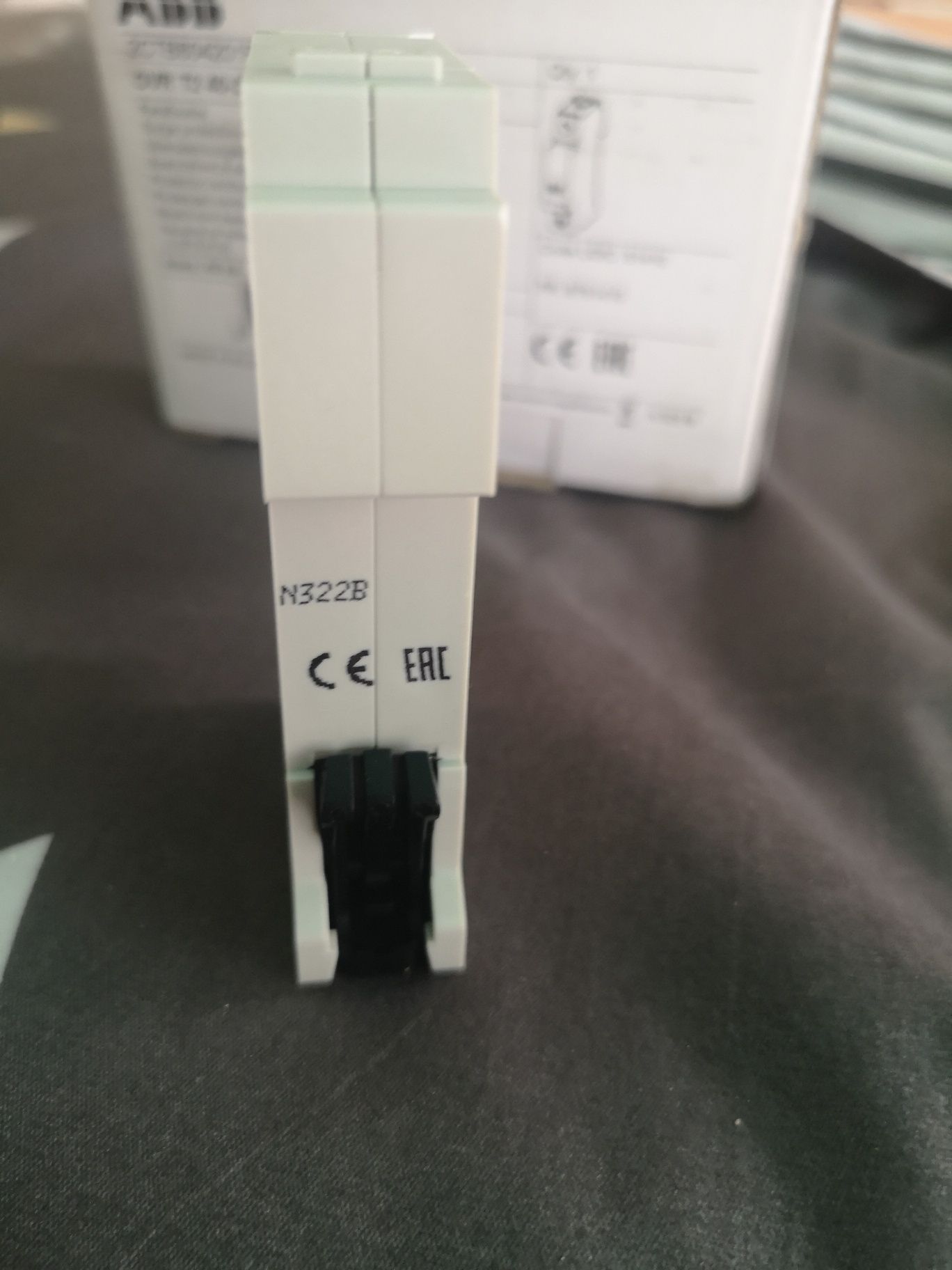 ABB OVR T2 40-275 – защита от пренапрежение (SPD, Тип 2) – ново, за PV