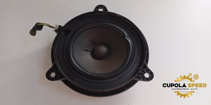 Boxa dreapta spate BOSE 281554GA0A Renault Kadjar 1 [2015 - 2018]