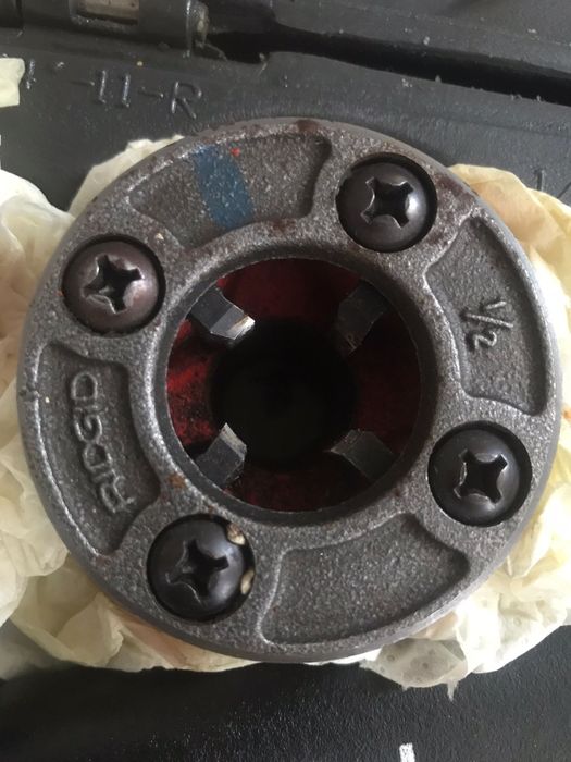 Masina Electrica de filetat - RIDGID 690-l / NOU