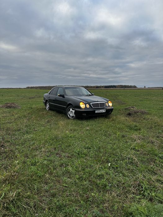 Продам мерседес е класс