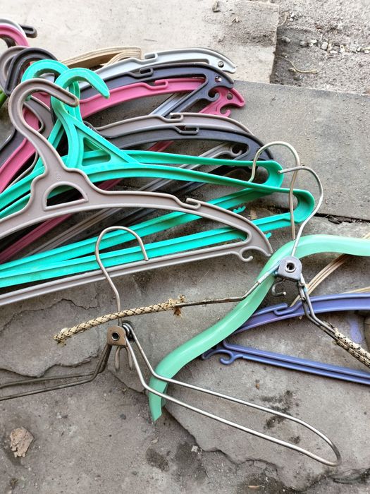 Плечики качественные