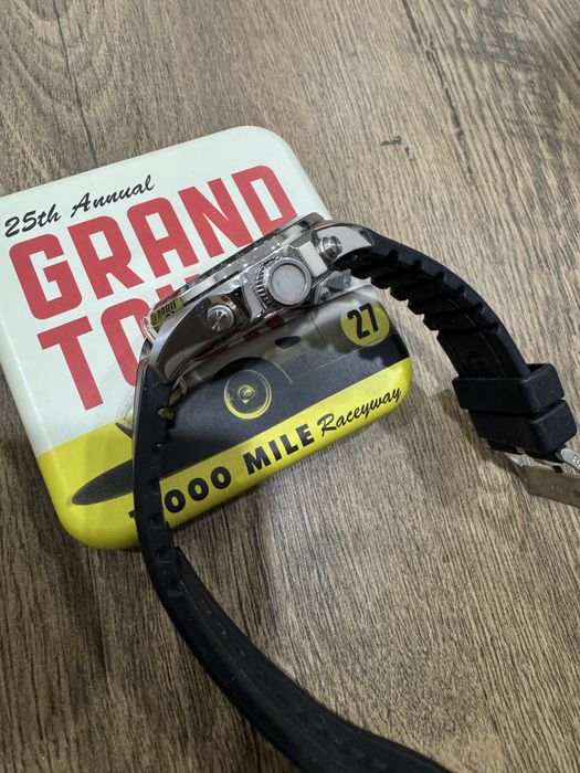 Часовник Fossil.