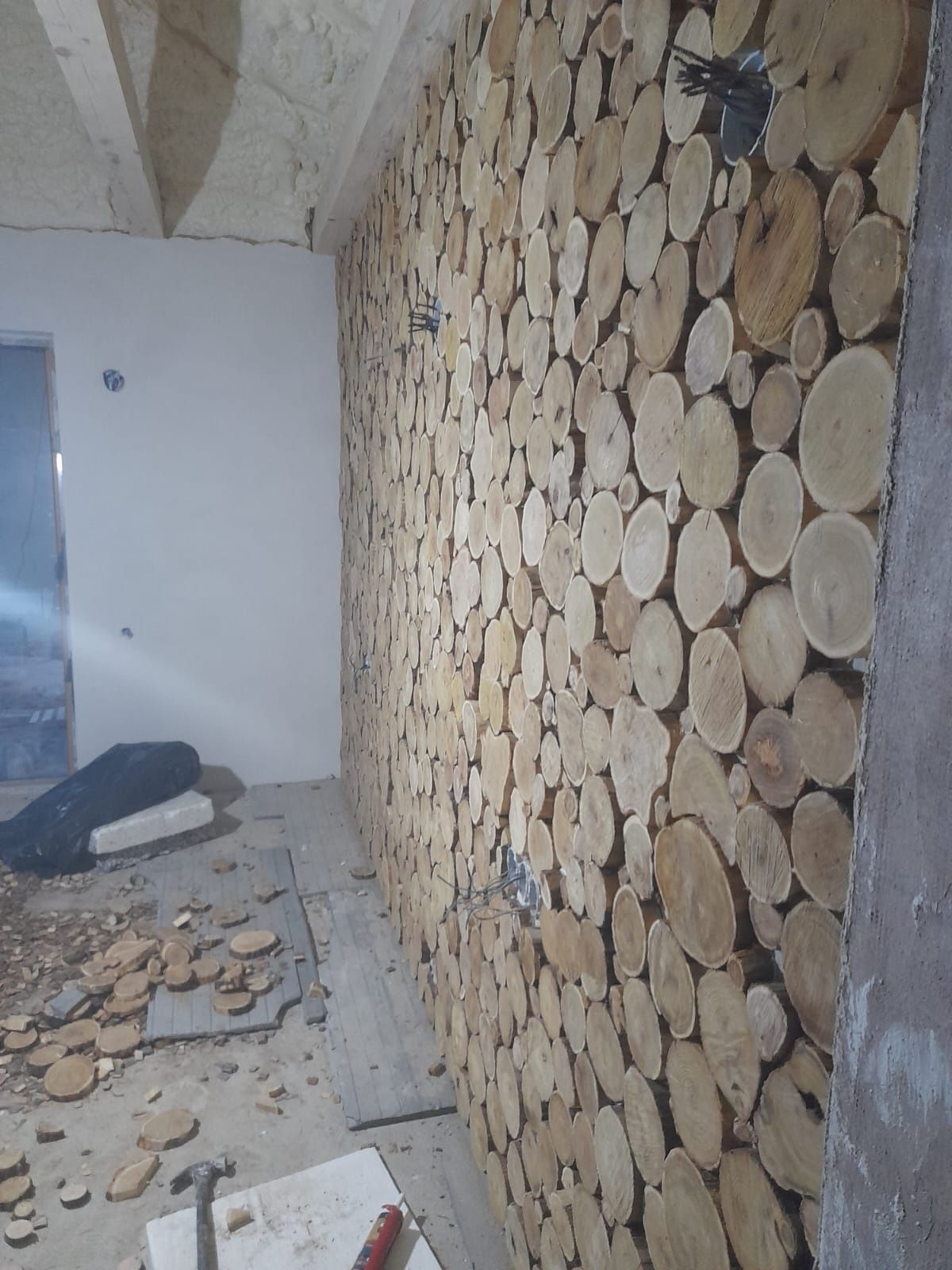 Amenajări interioare, exterioare, renovari apartamente/case, zugravi
