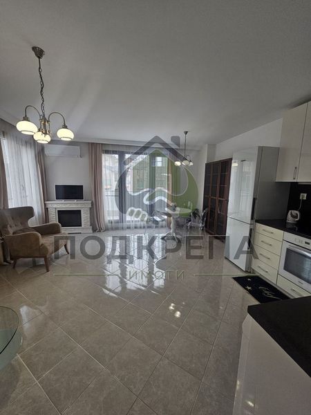 2-стаен в Пловдив-Център площ 75 цена 1100