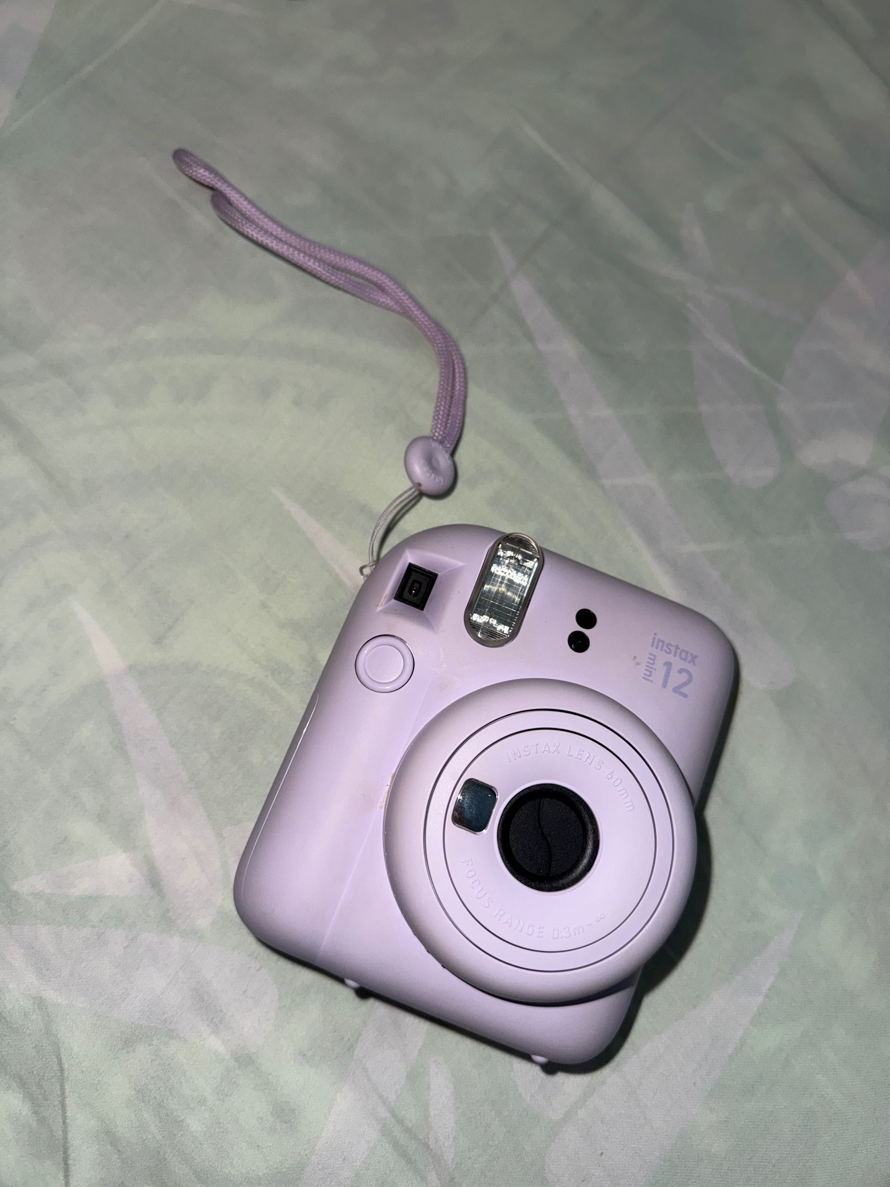 Фотоаппарат instax mini 12
