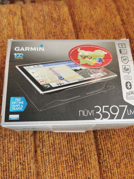 Навигация Garmin nuvi 3597lm с доживотен безплатен ьпдейт