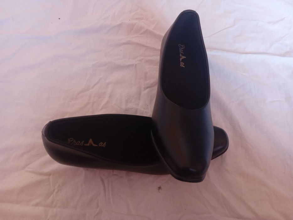 Обувки дамски естествена кожа чисто нови