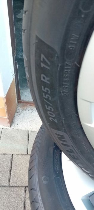 4 Roti Mercedes 205/55/17 MICHLEN DOT 2022 imp.Germ.
